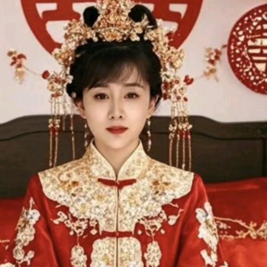艳丽