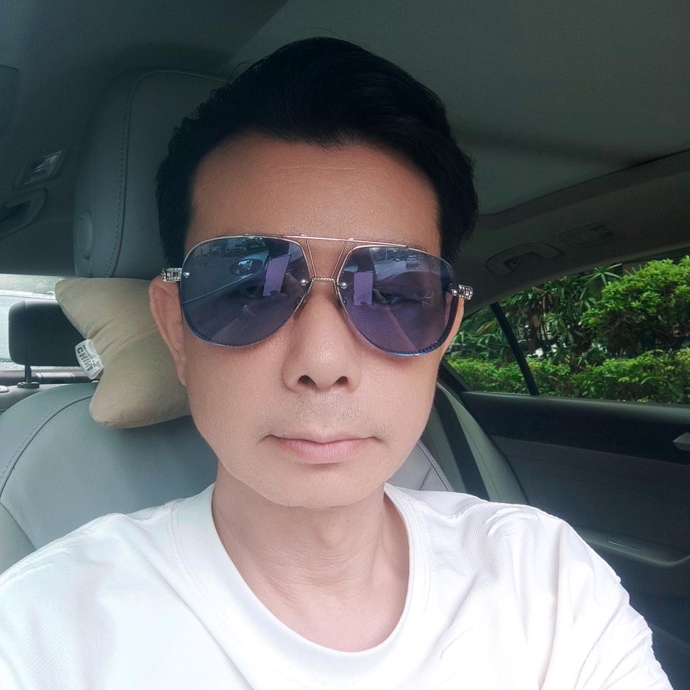 叶剑明，（蛇🐍哥哥）黄埔区