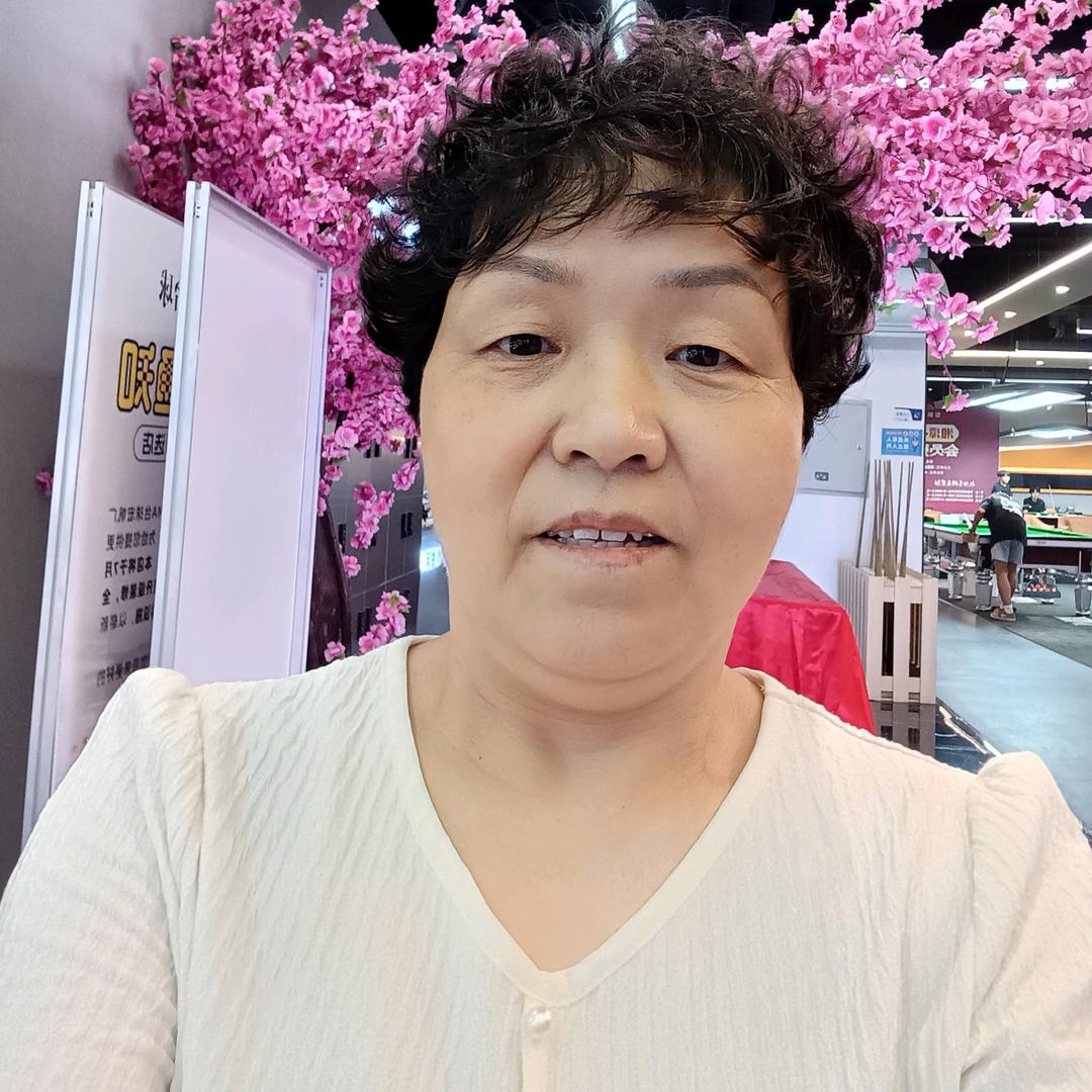 睛空万里有缘人