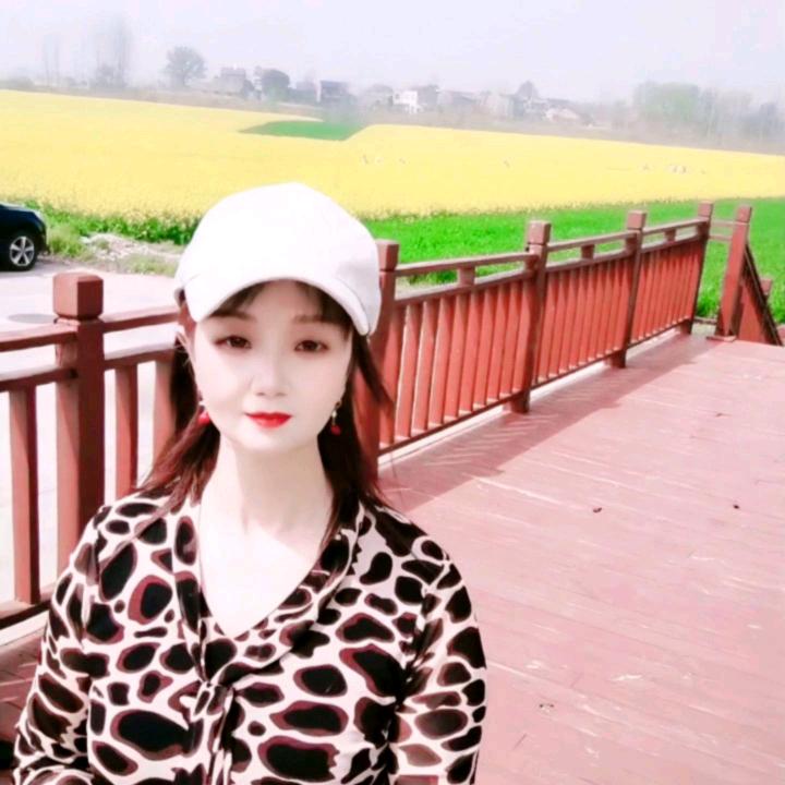 小芳