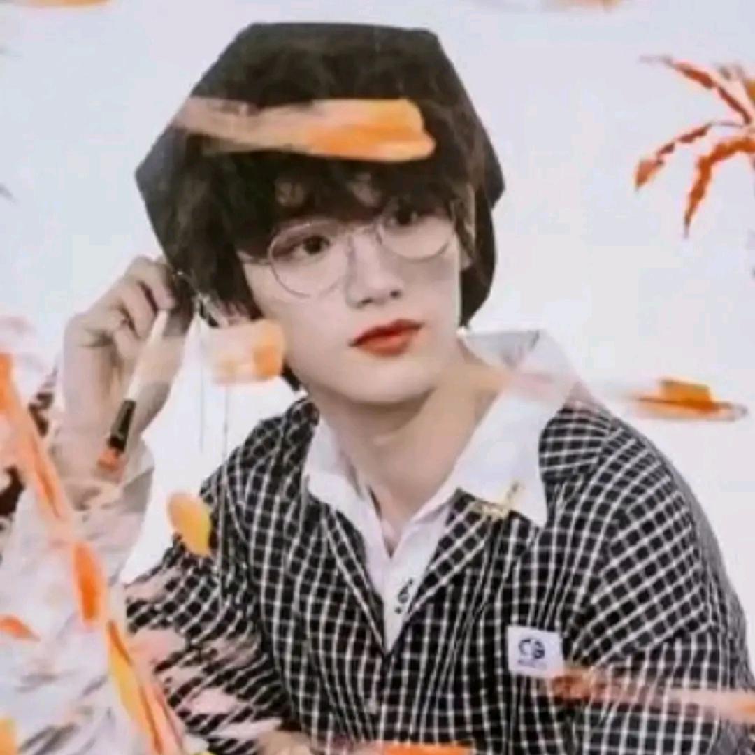 年吹风头像