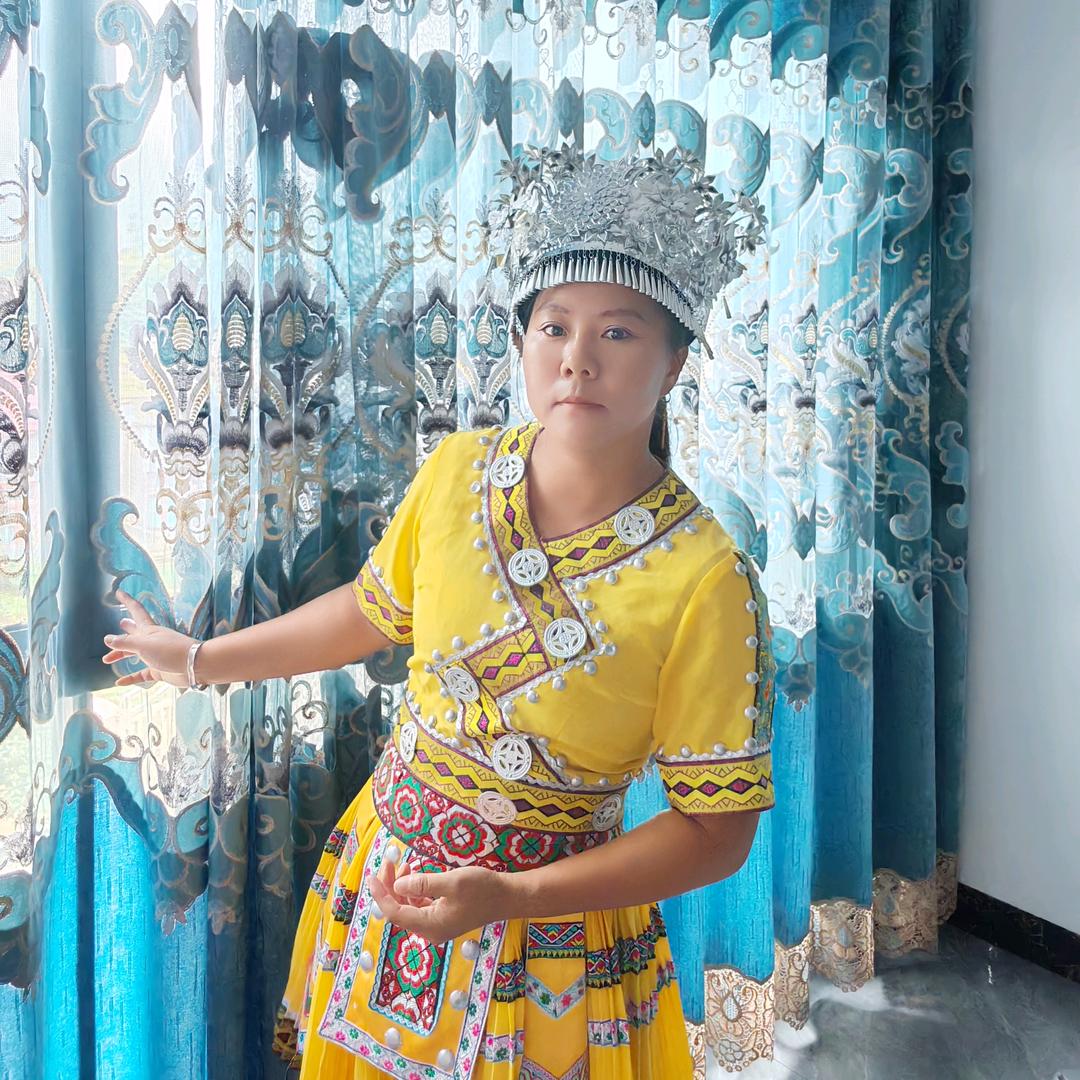 钟小雪⸝໒꒰ྀི ∩⸝⸝