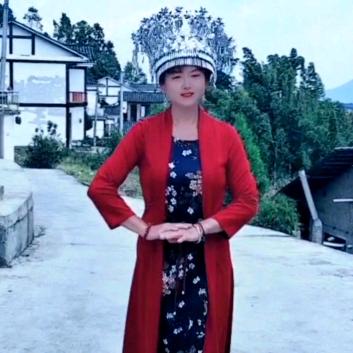 杨三妹