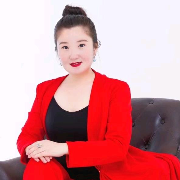 荣荣婚庆唢呐演艺