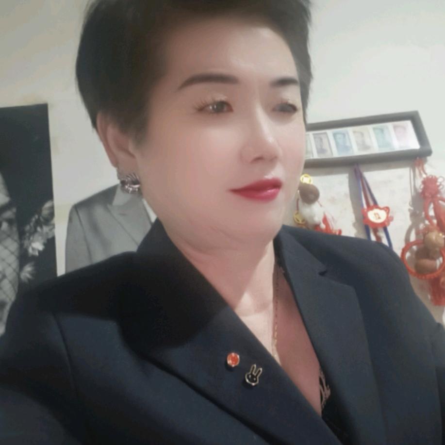 蝴蝶飞飞_181276134