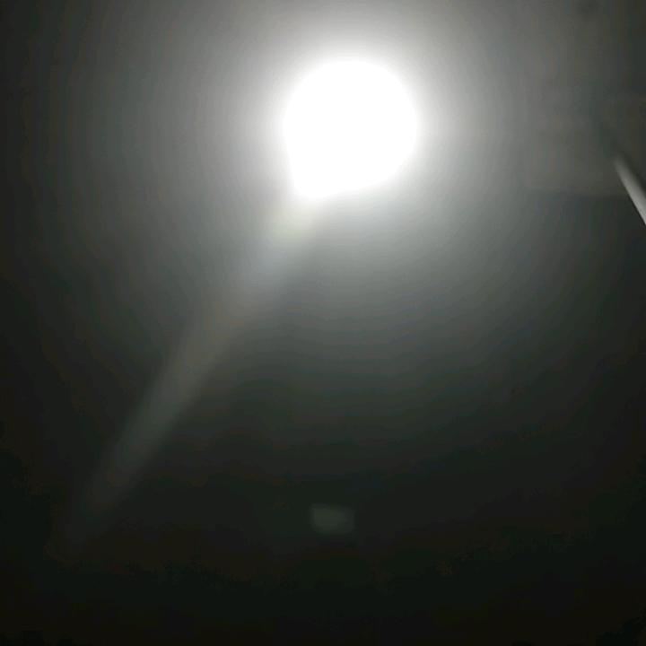 月亮🌙不睡我不睡