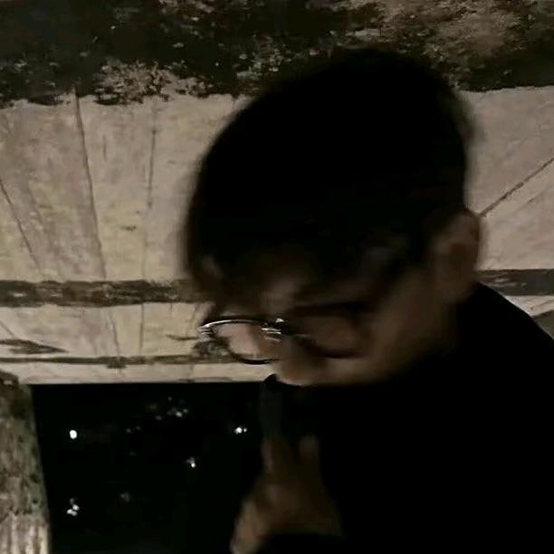 我有病让让我