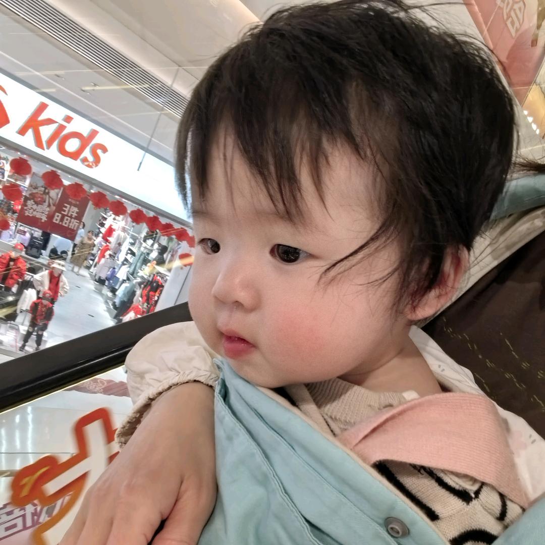小菇吃饭饭～