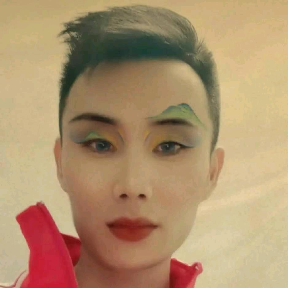 充电宝😂᭄