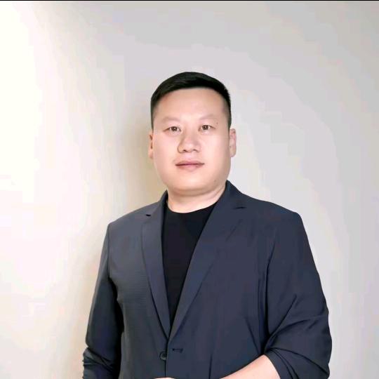 乾首科技W-罗忠