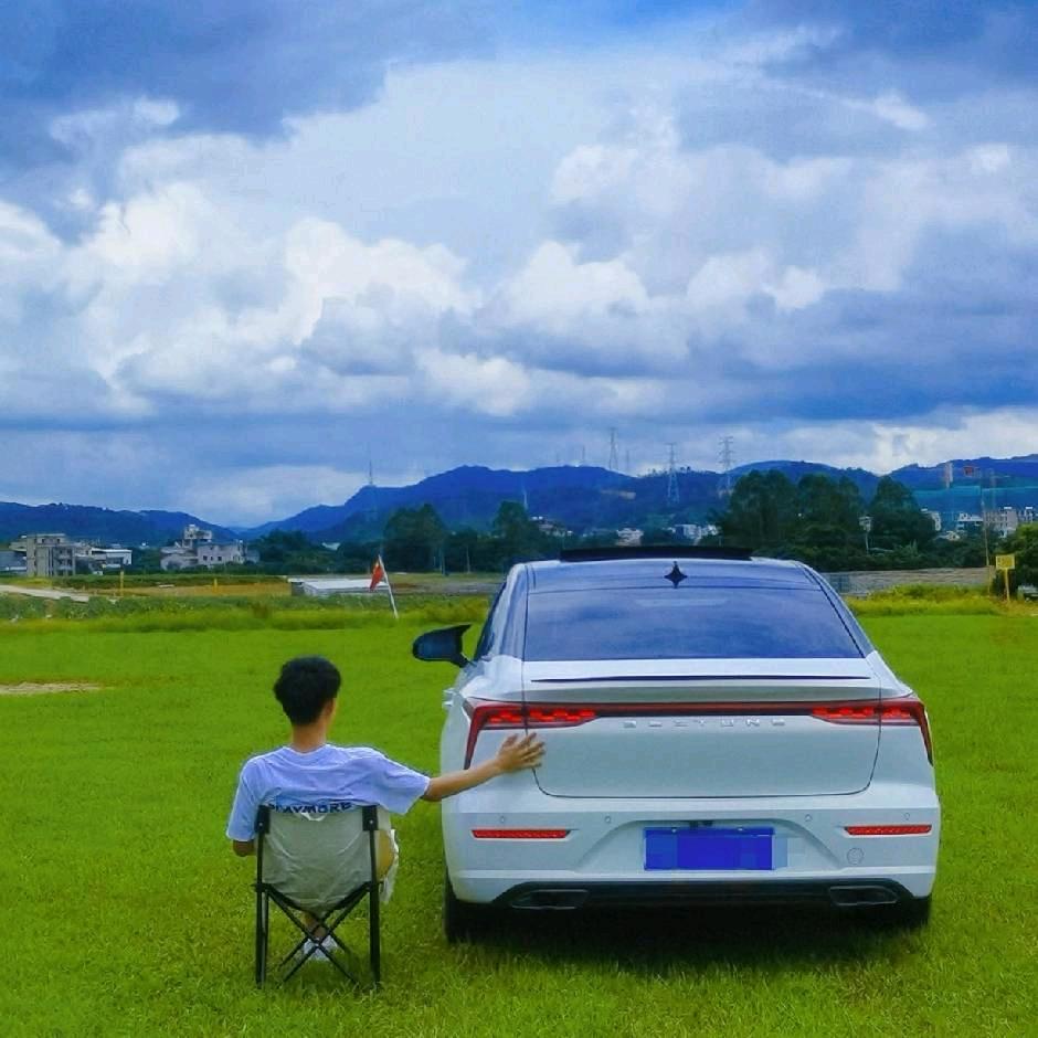路 星 河