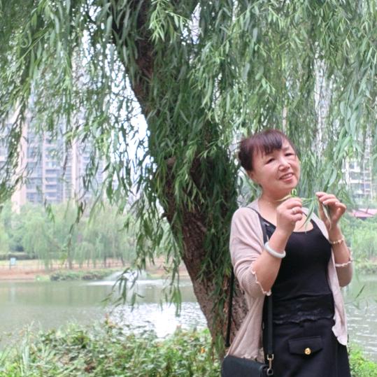 爱笑的小眼睛