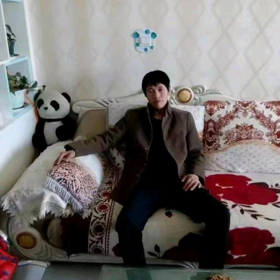 云中飞翔