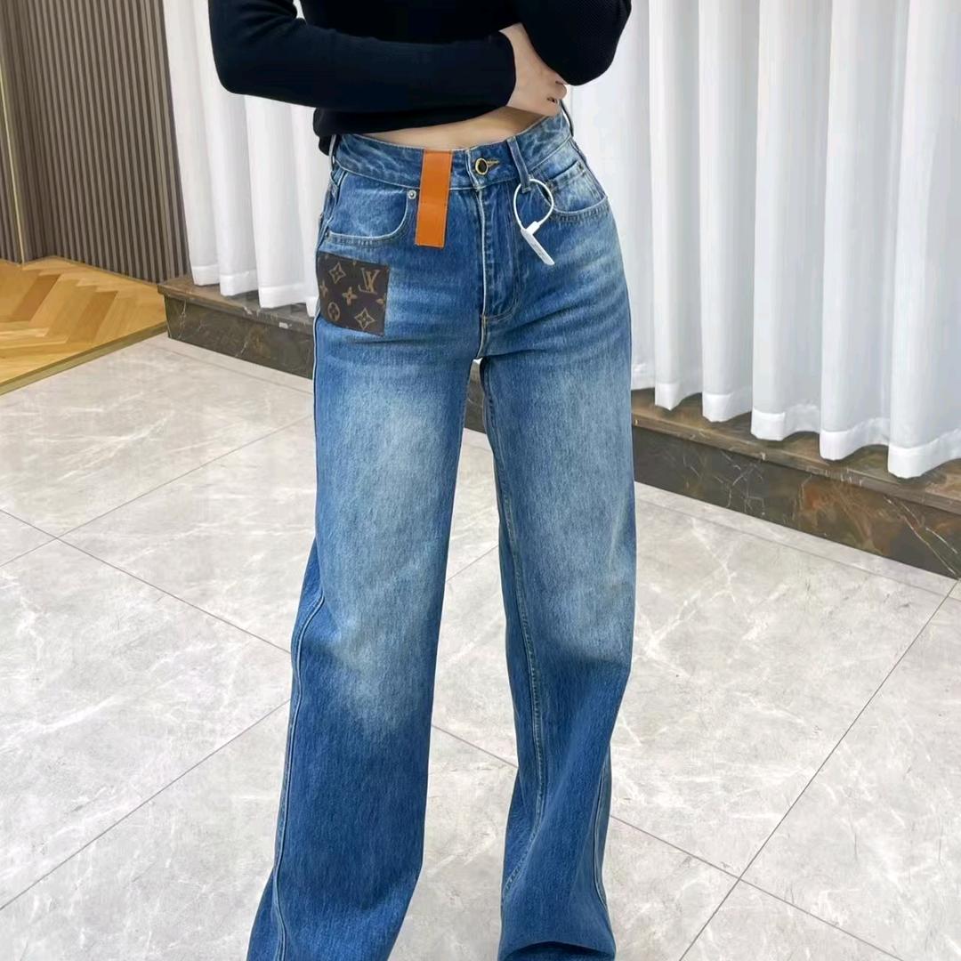 中山高端男女装牛仔服饰