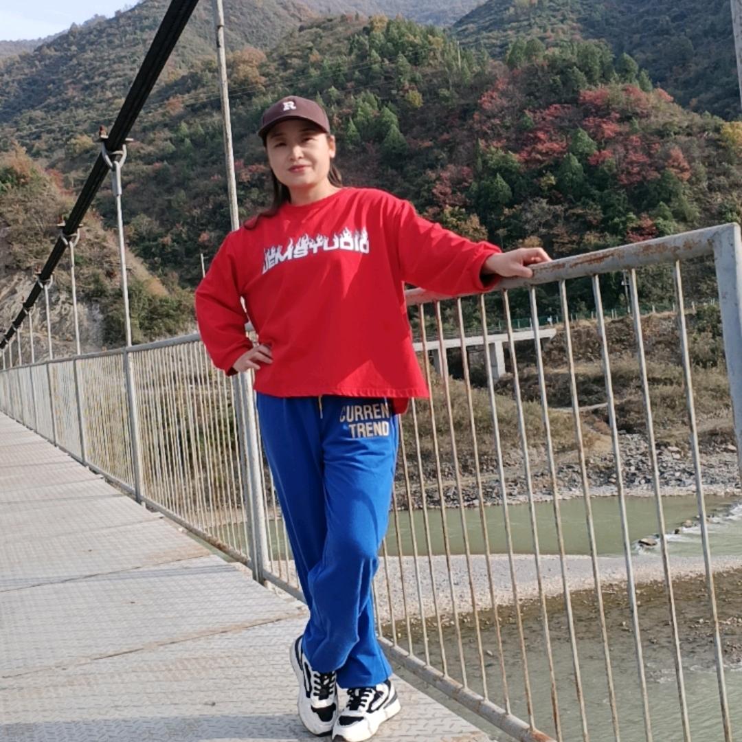 红红