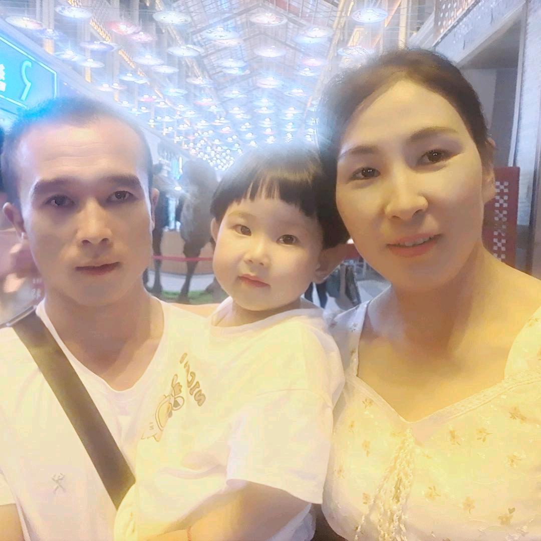 三月妈妈
