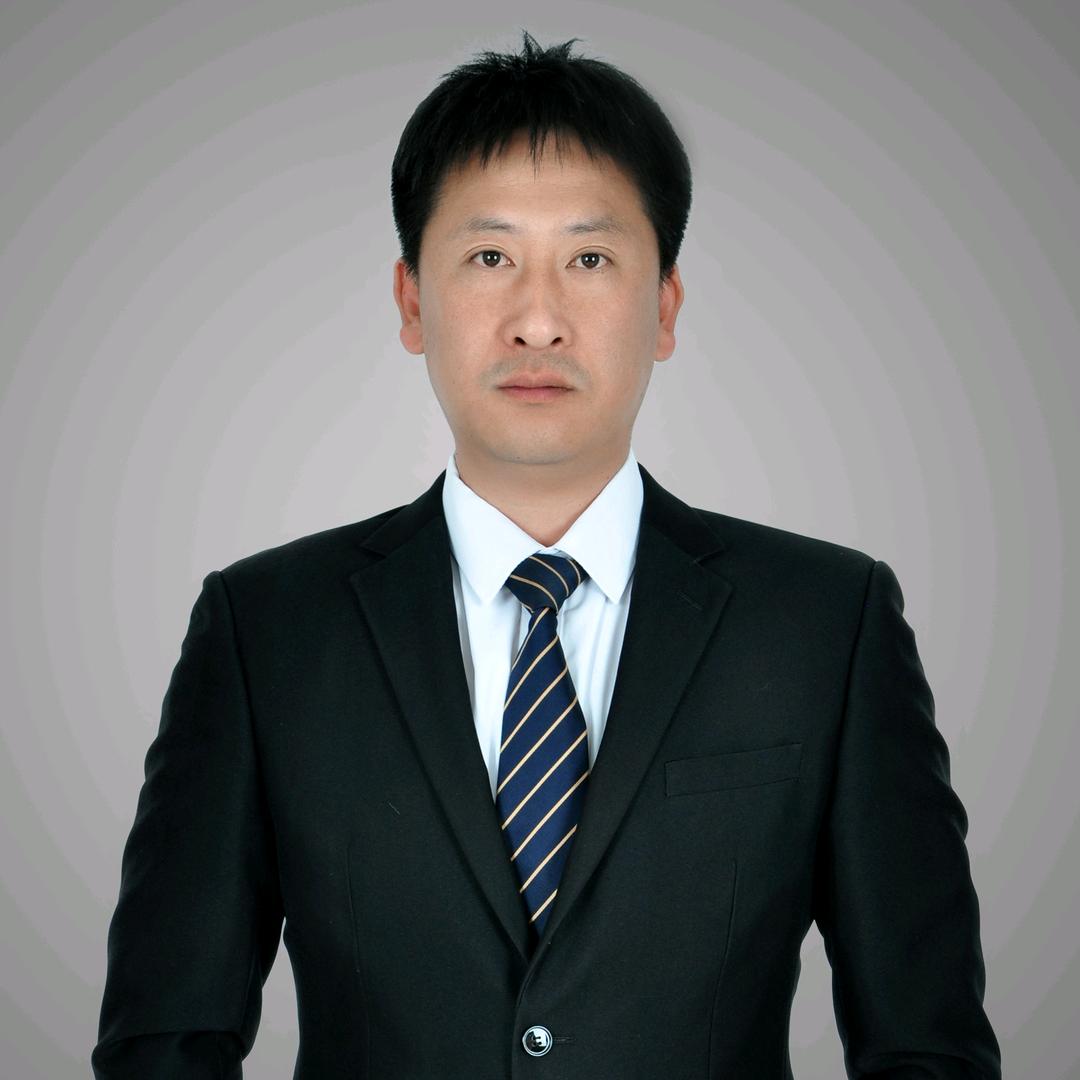 兴龙置家地产李海强