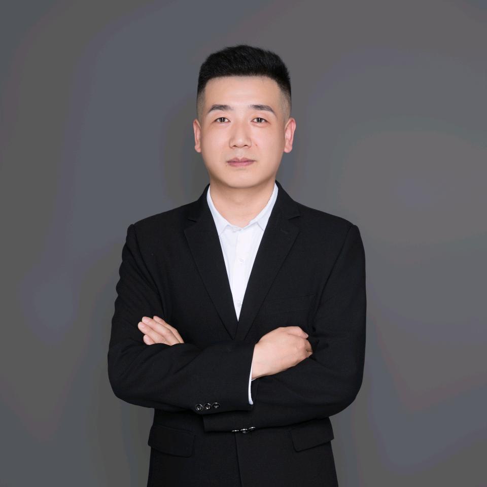 刘宁堂联合创始人（殷龙）