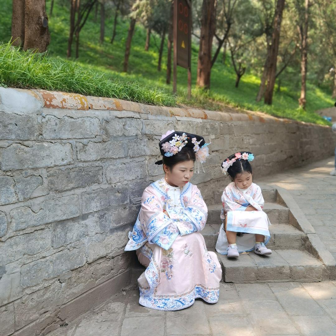 做锅盖的小白（小柏）