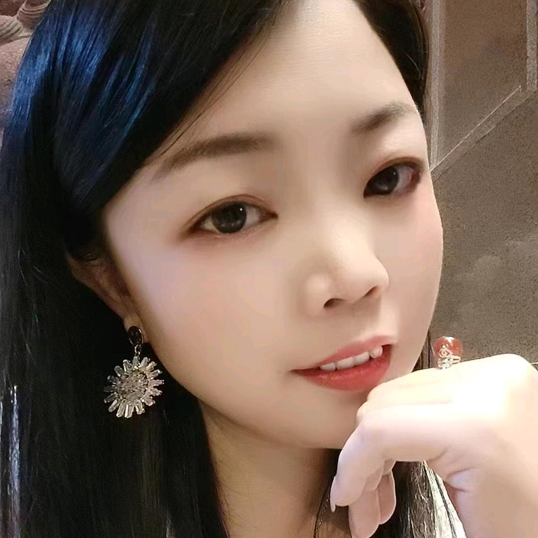奕霏爱山歌