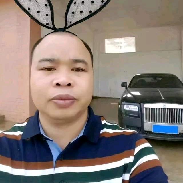 请叫我小六