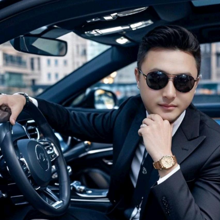 清空万里，只爱他人