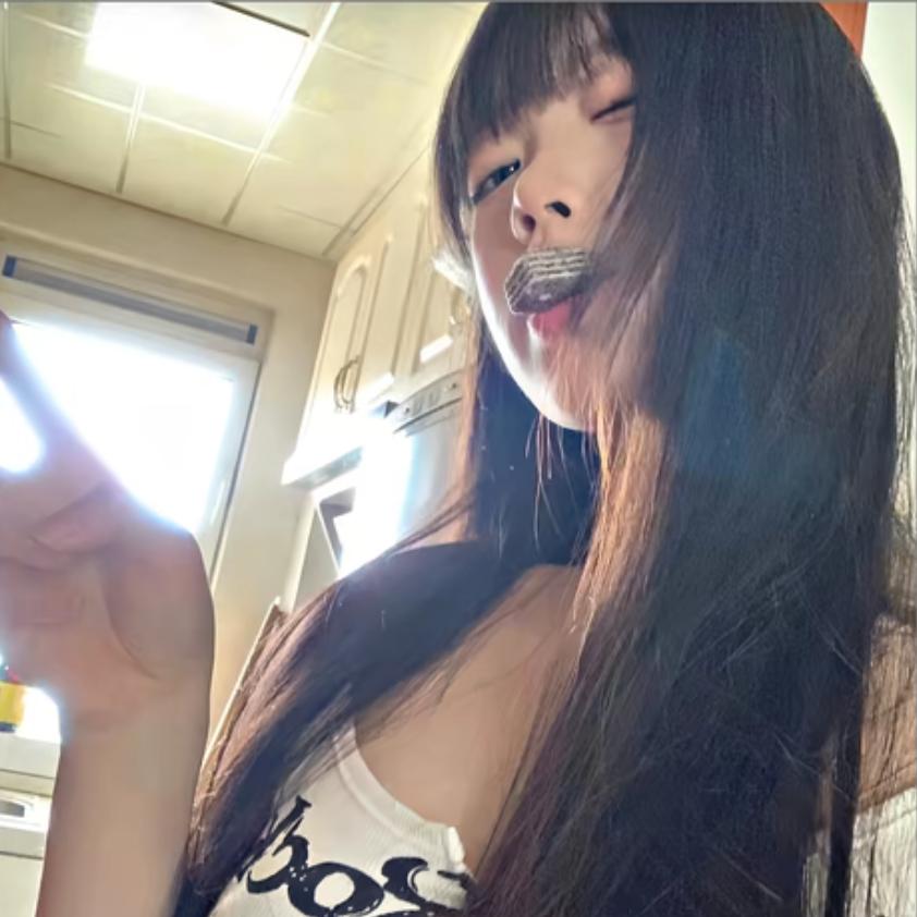 黄桃罐头.