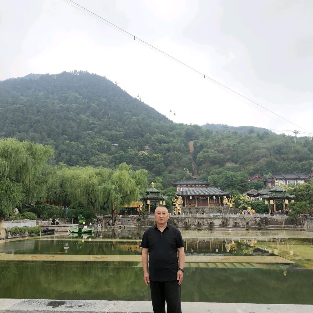 孙陶雅迪西街路北