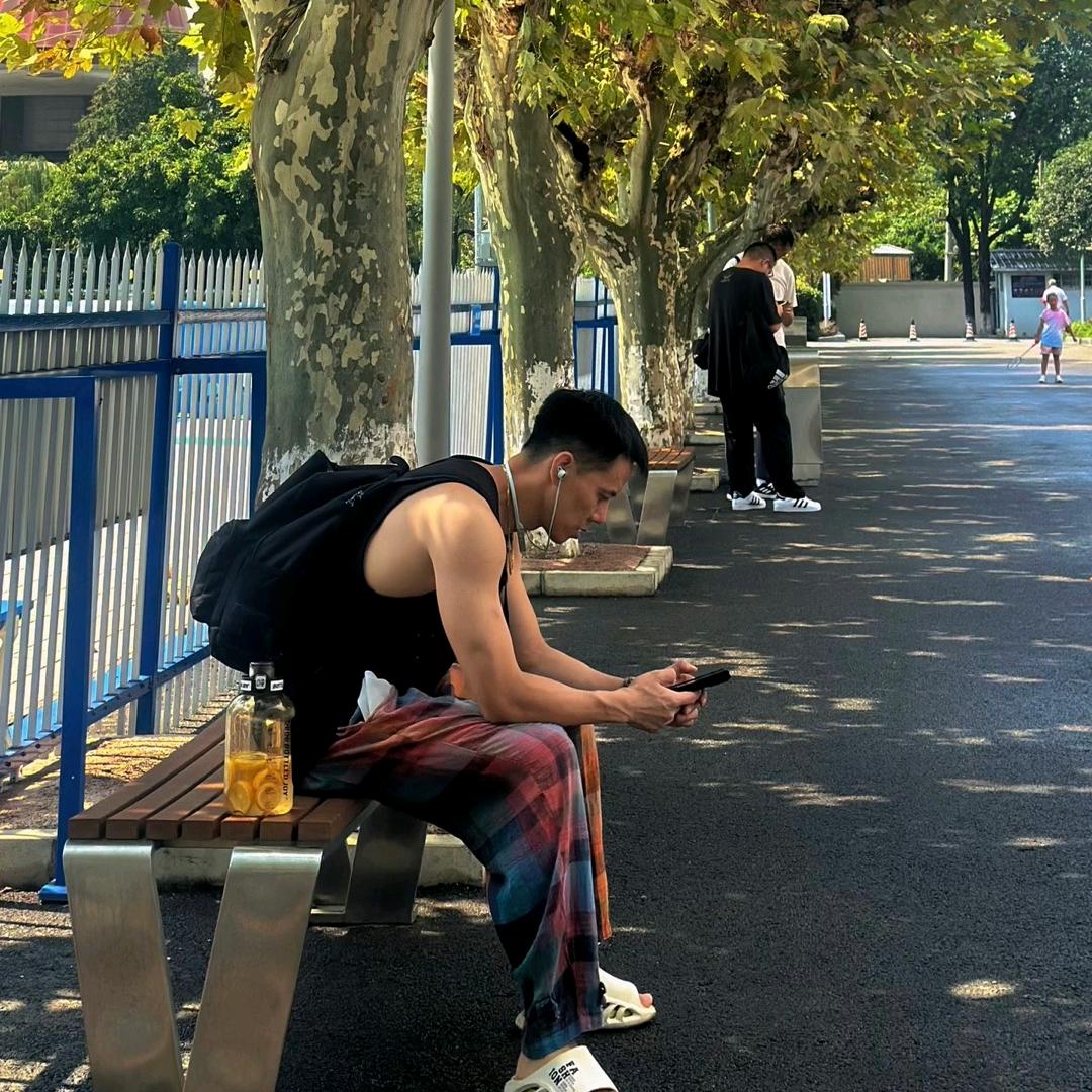 小魔獸.罗斯柴尔德