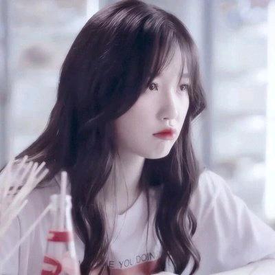 李梅芳