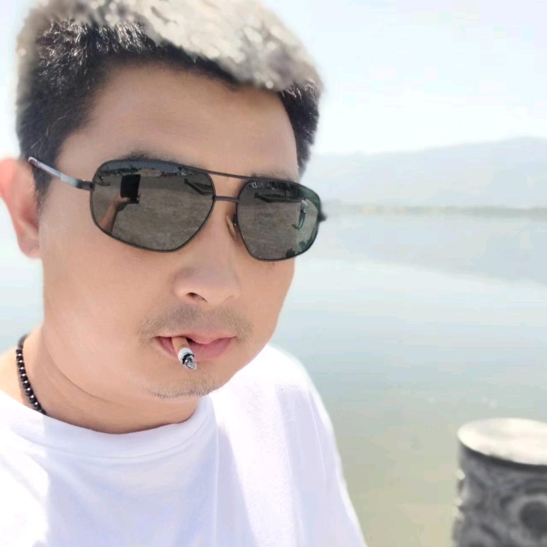 随心而行（弓长小伟）