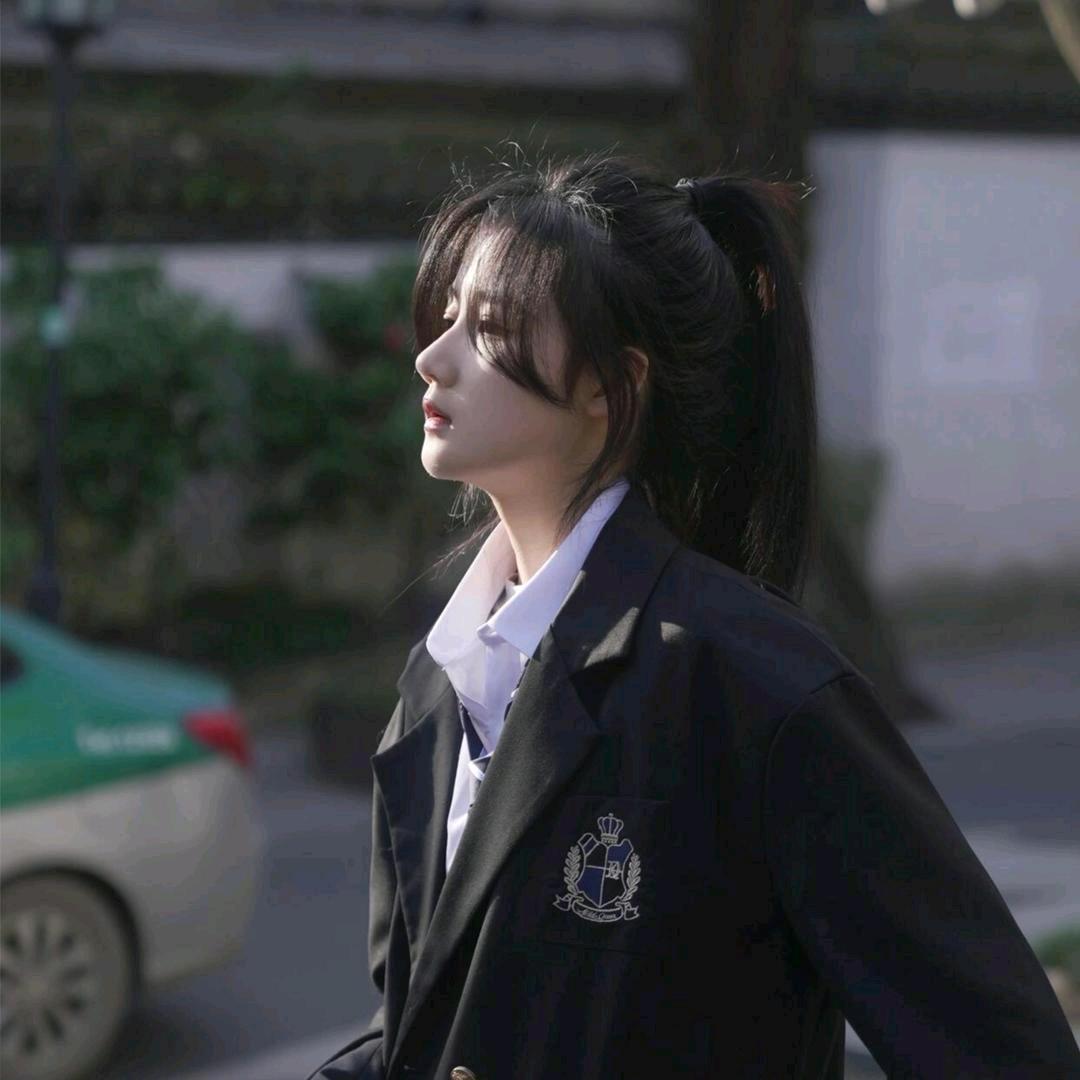 zouzou同学