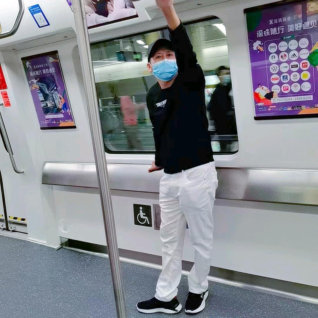 @哥是农村人