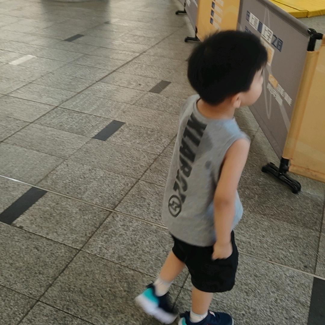 哈皮狗