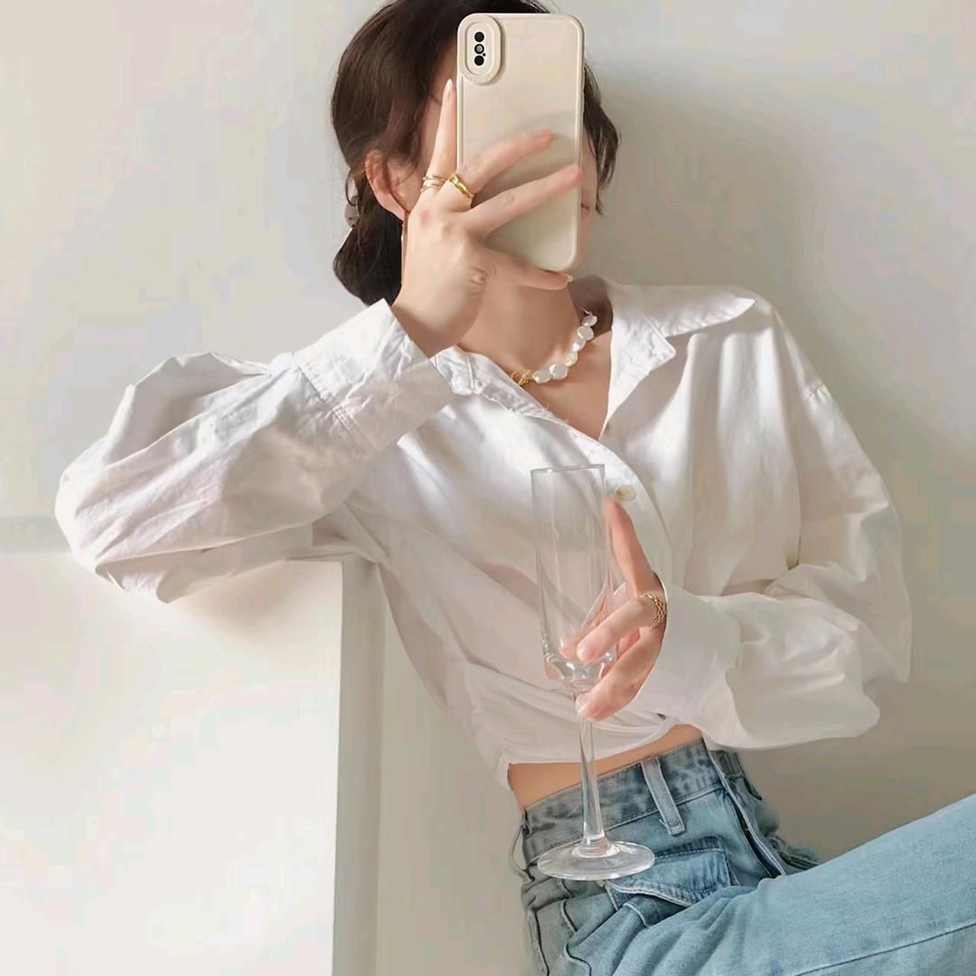 梨涡轻裳 🙂