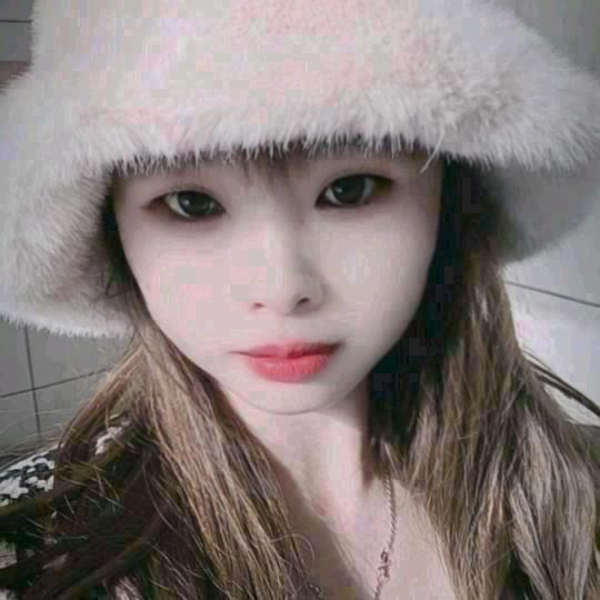 @᭄💕浅若夏沫ღ᭄🍒: ℋღ᭄零度ઈ