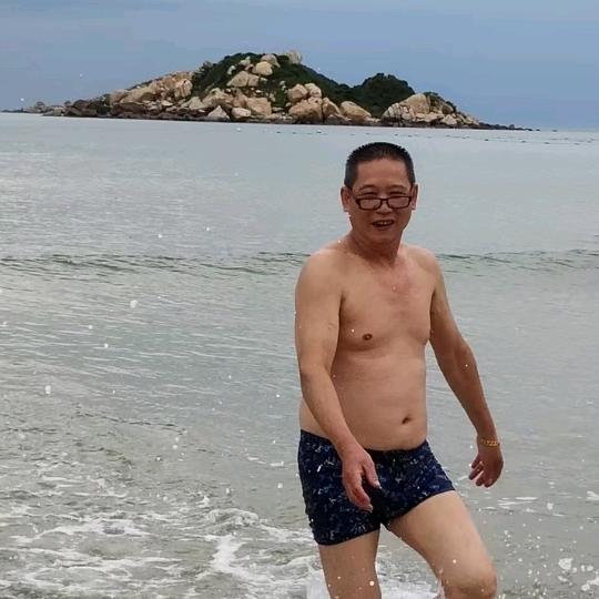 群兄猪头粽