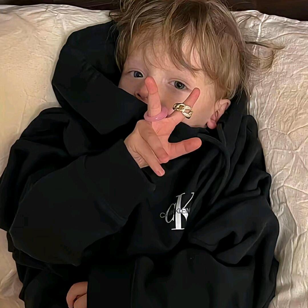 轩♛.