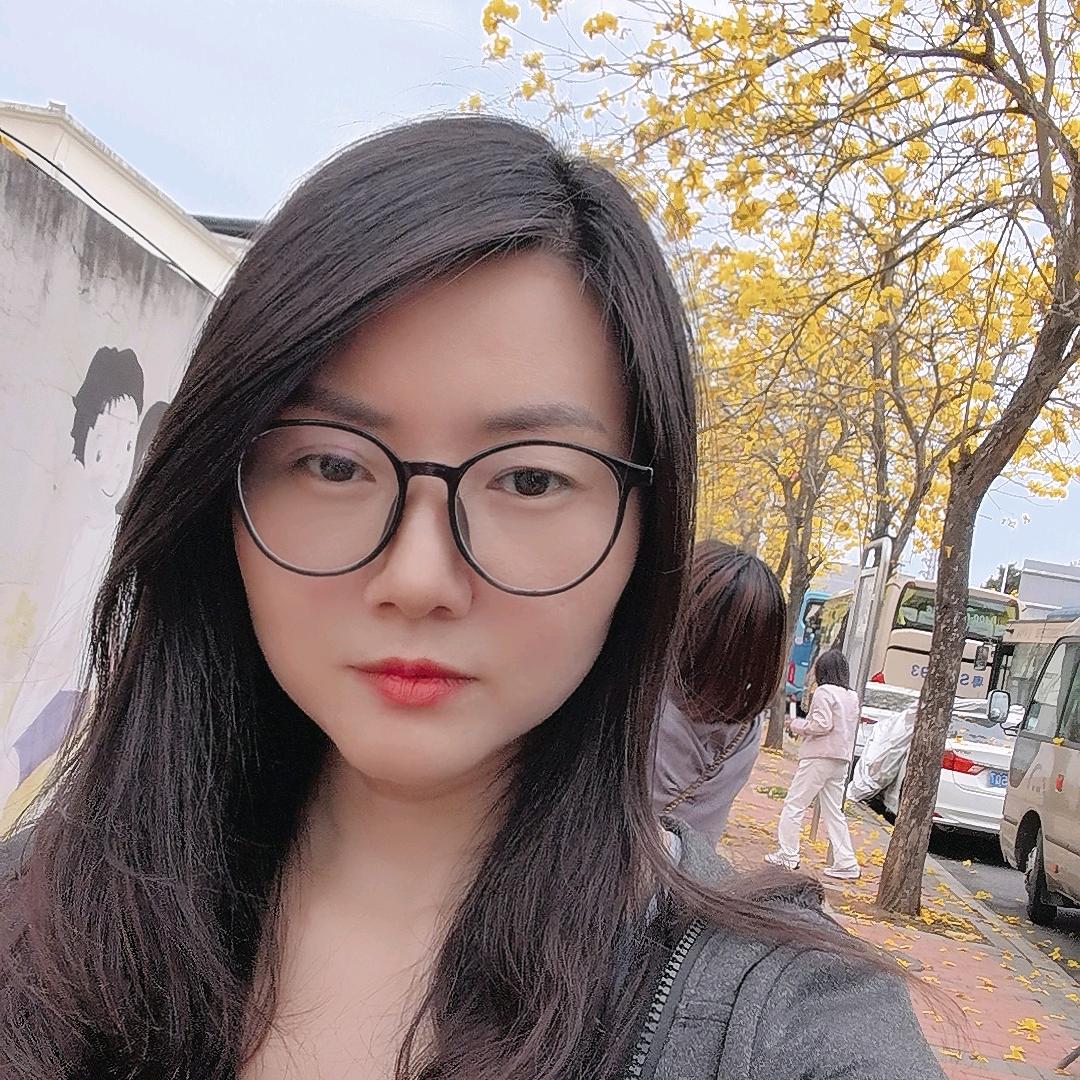 我是静静😉