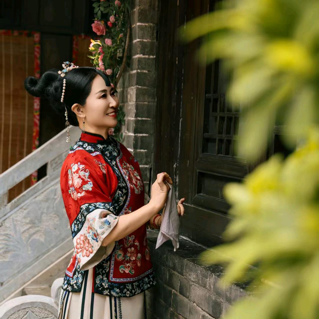 黑豆老婆和大黑豆老公😉