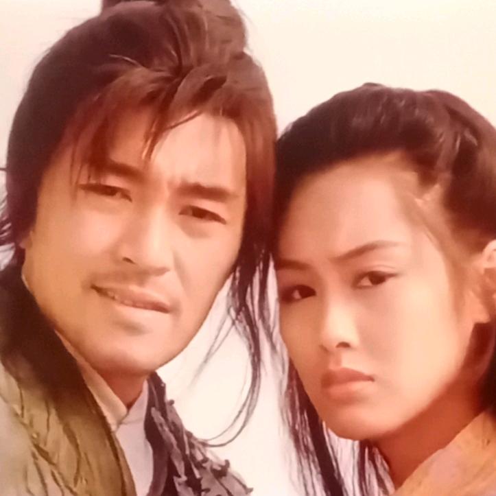 罖亽
