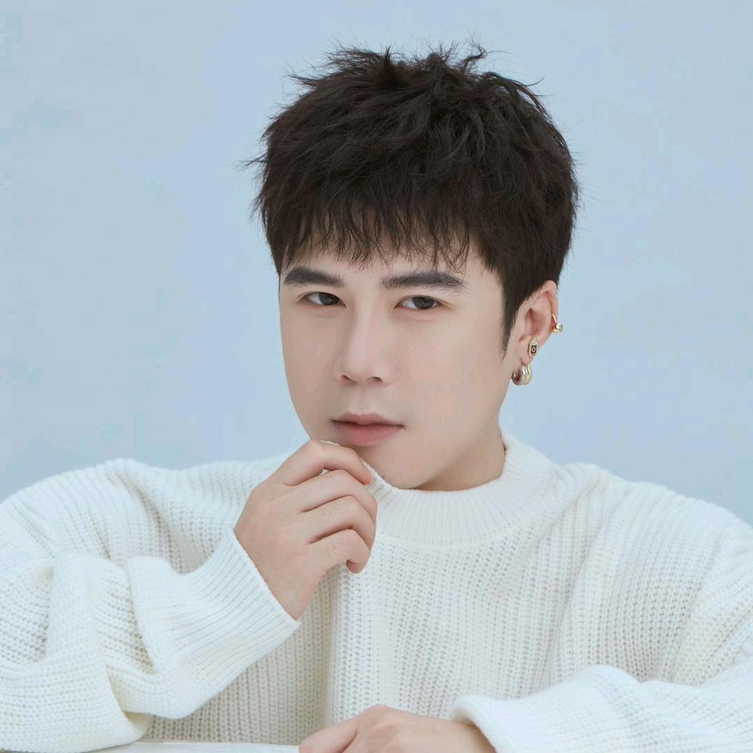 悠悠童话童装《好物精选》