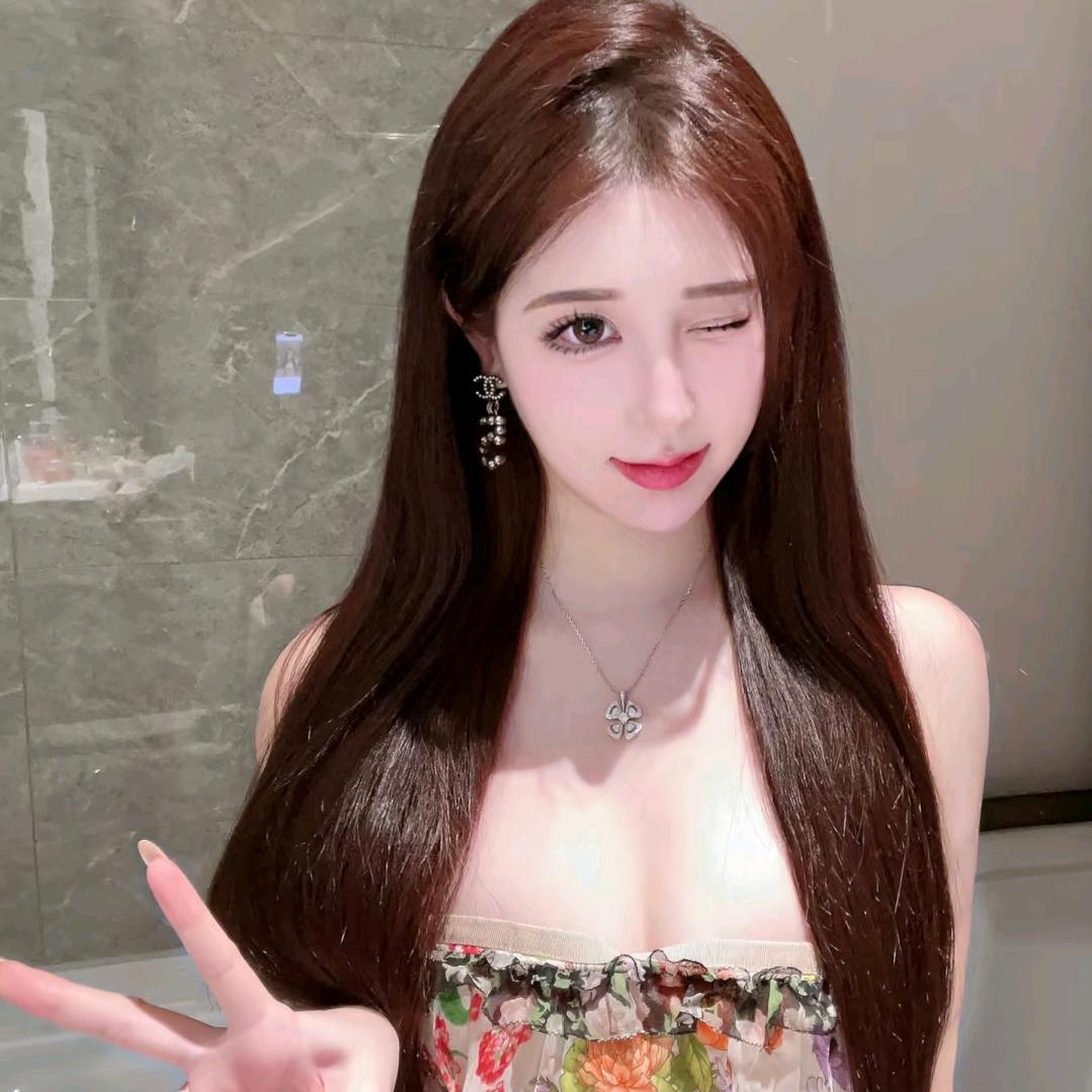 凯莉吃不饱🫧⁷⁹⁸