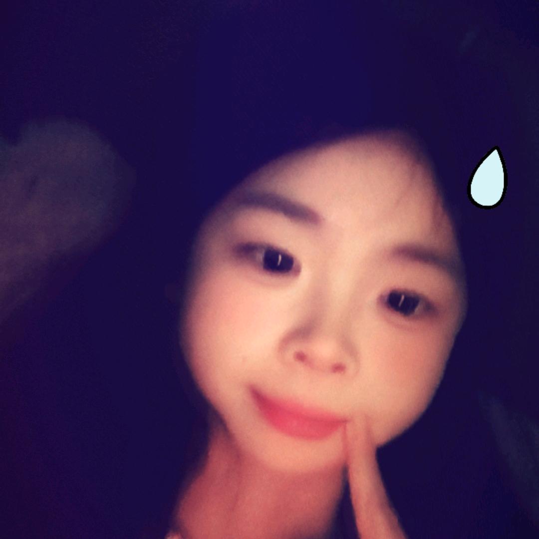   桉安（只喜欢黄则灵）头像