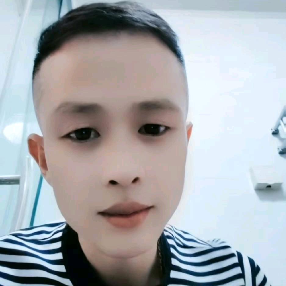 （互关互赞）坚韧的豆芽