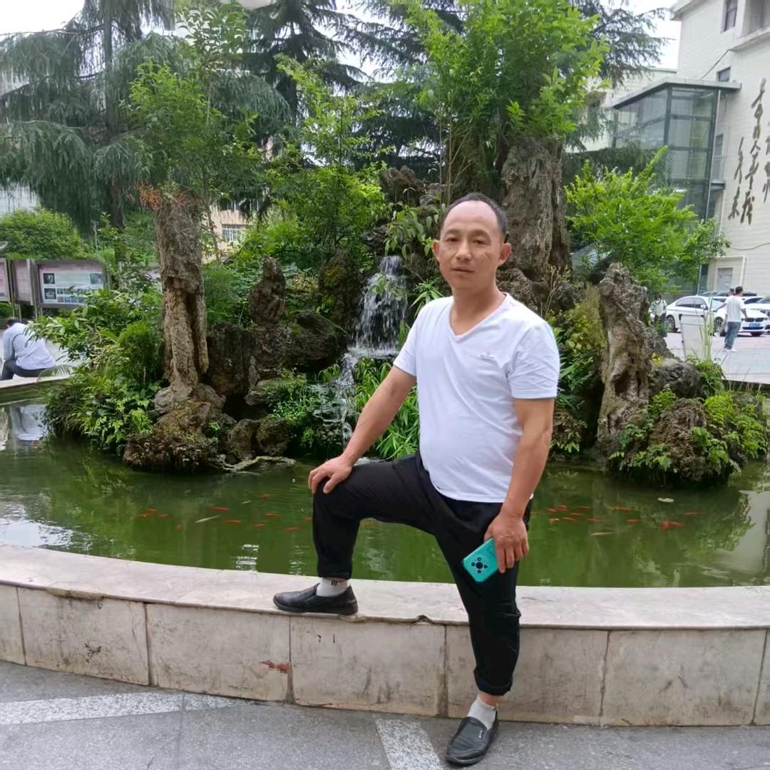 （坚持就是胜利）