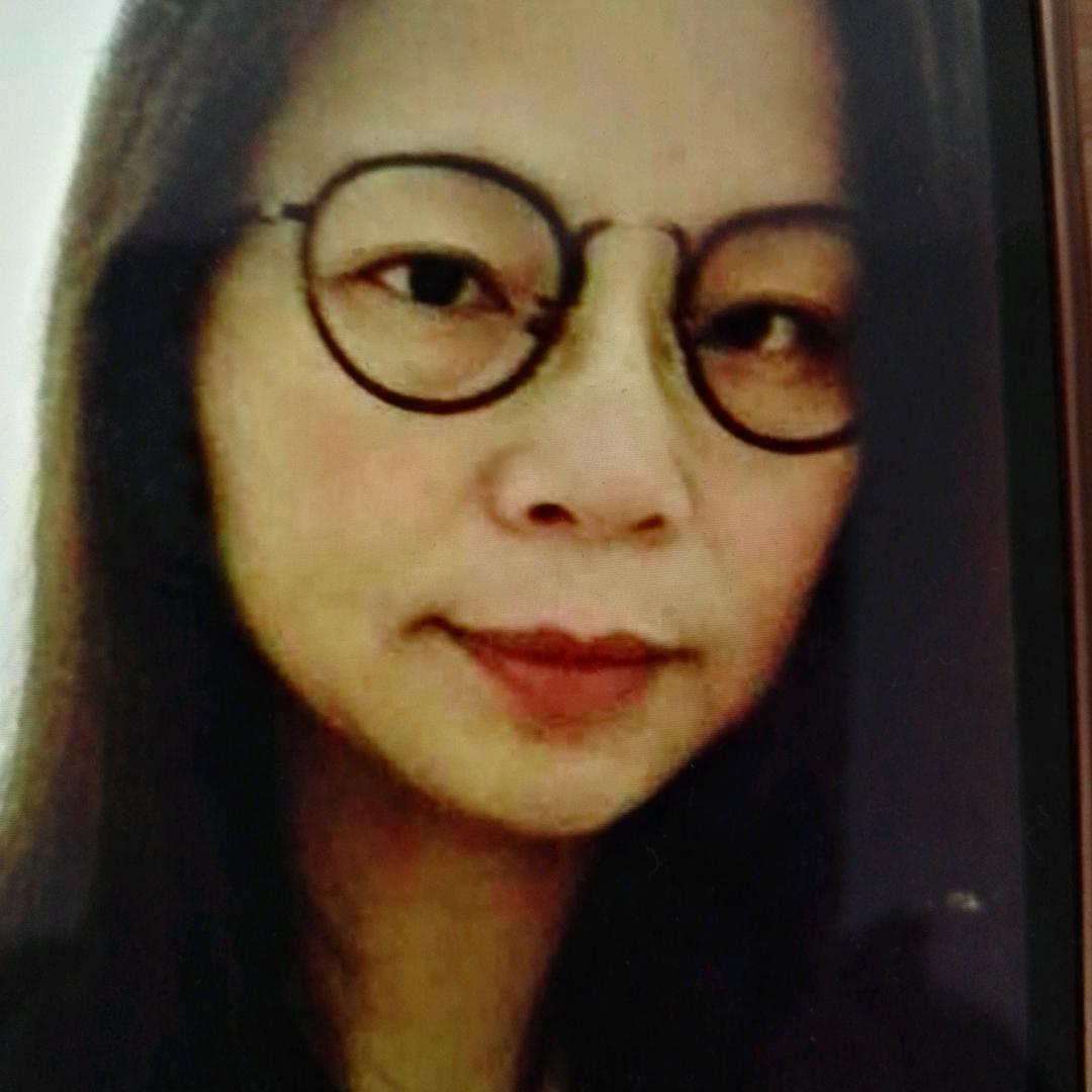周华眼镜