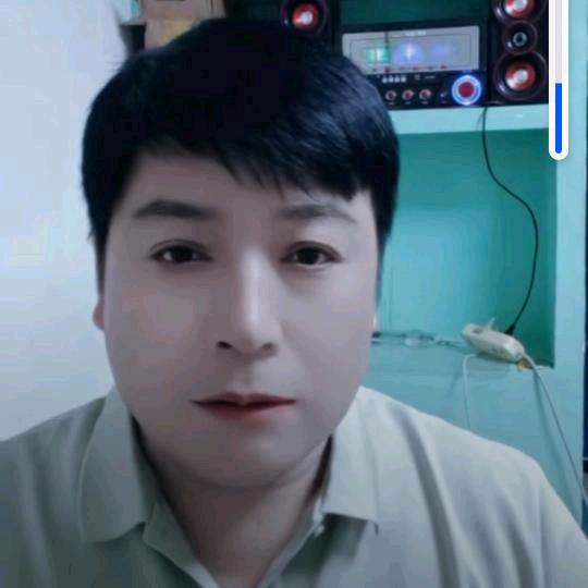 走过乡村界首市。