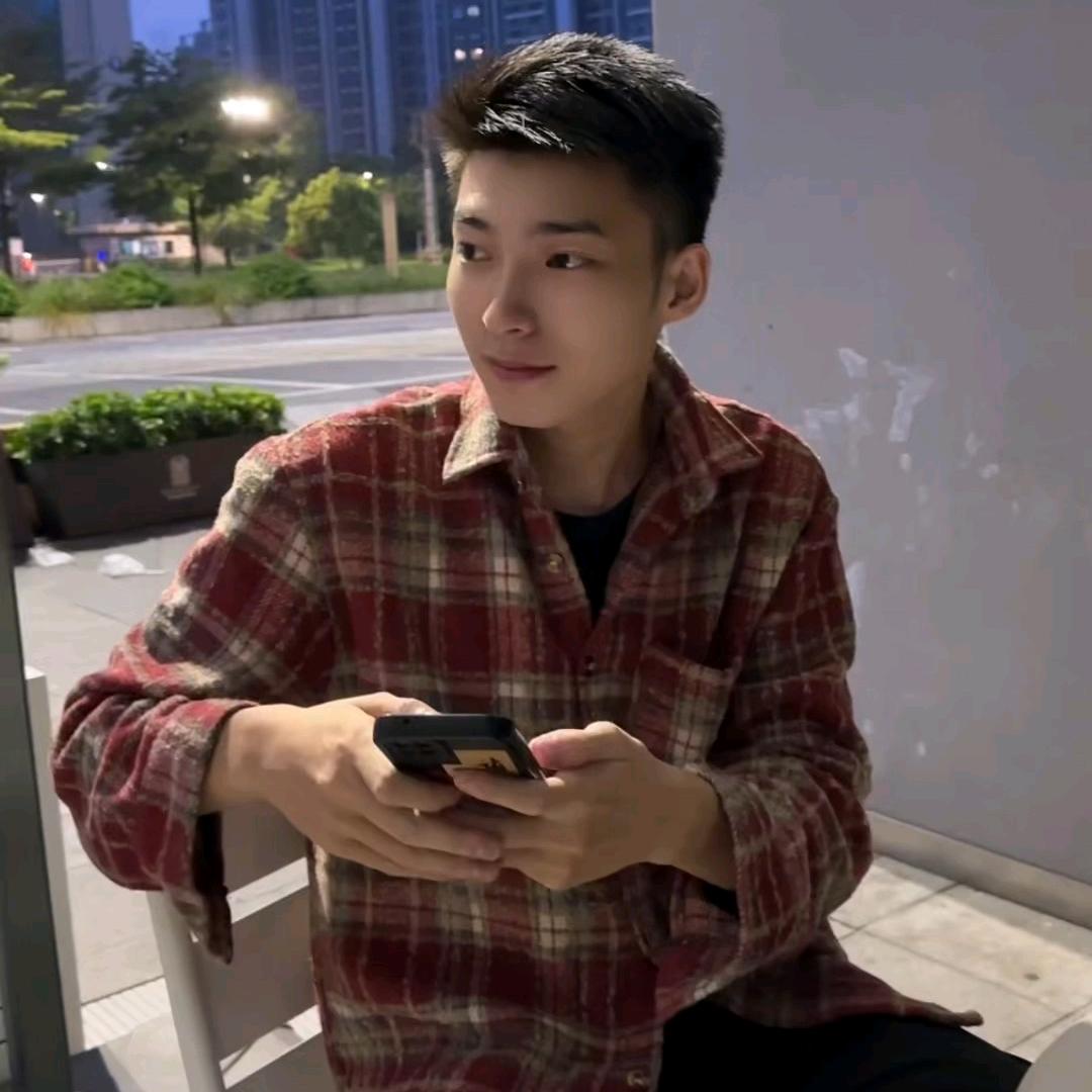 灰色轨迹