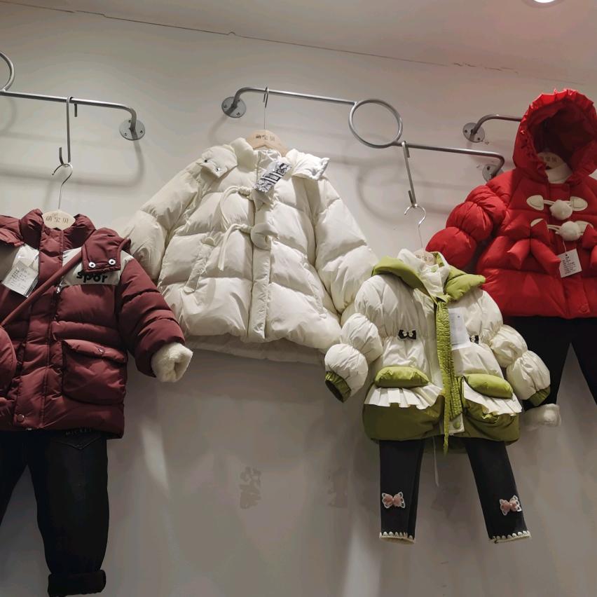 @萌宝贝潮童店